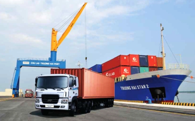 Phát triển hệ thống vận chuyển hàng Container tuyến biển